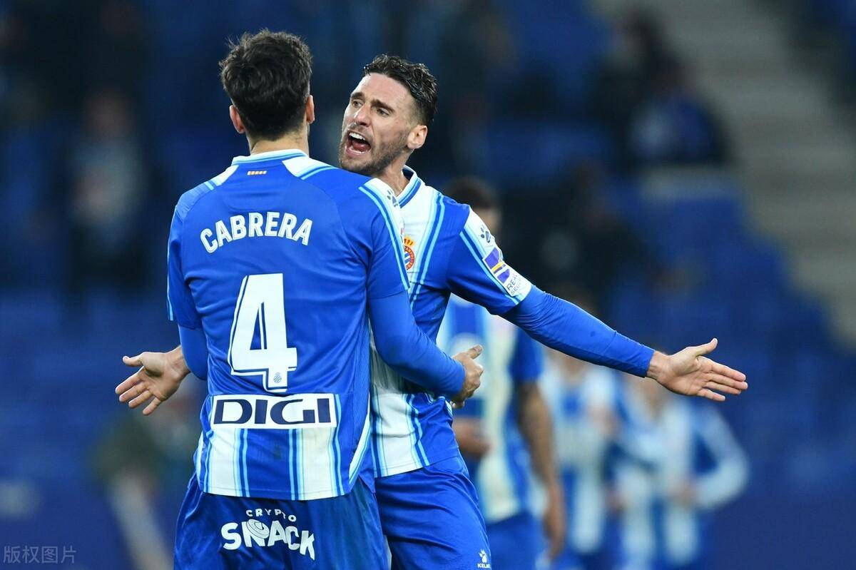 里程碑夜洛杉矶快船止住颓势，西甲集结日刷纪录，态度坚定，阵容厚度经受考验的简单介绍